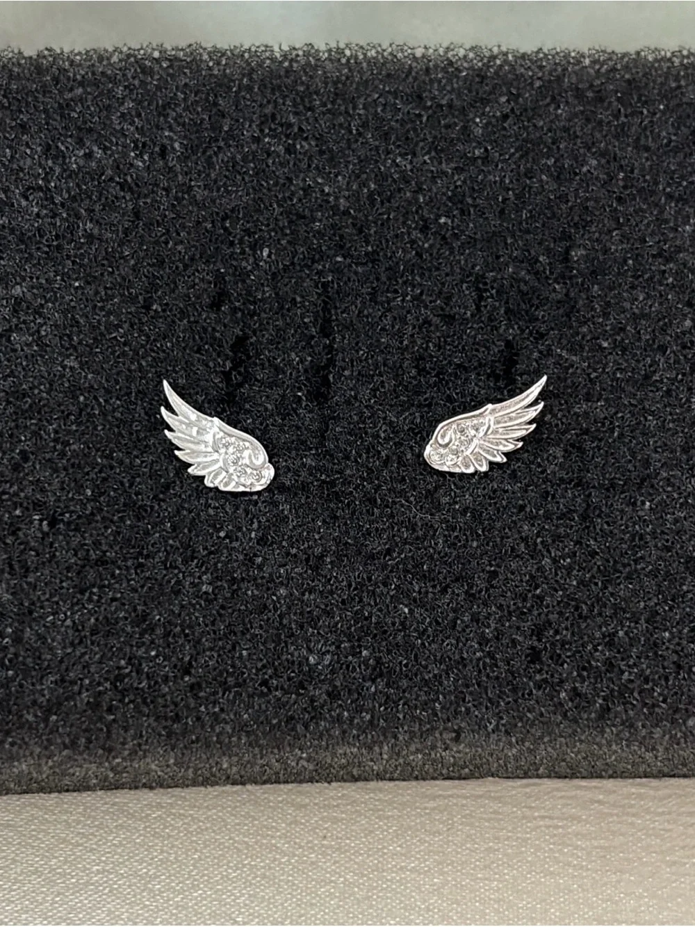 Small Angel wings Stud Earrings for Men Women Streetwear Punk Hip Hop Unisex